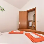 Pensjonat Roso Makarska