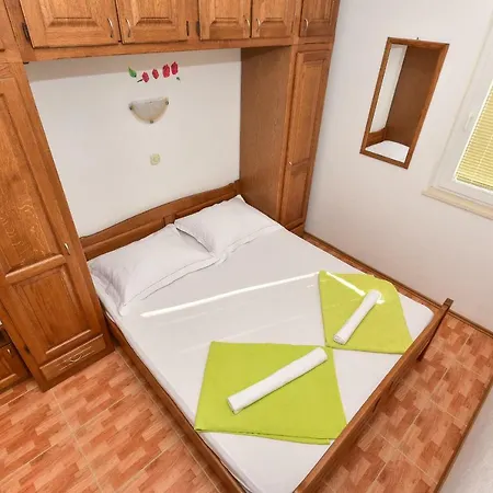 Roso 3* Makarska